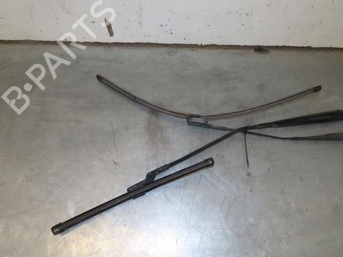 Front windshield wiper arm FIAT 500L (351_, 352_) 1.4 (199LYB1B) | BP19079662C143 