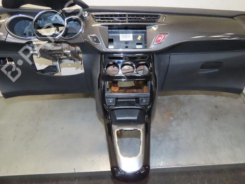 Dashboard CITROËN DS3 (SA_) 1.6 HDi 110 | BP29846466C46