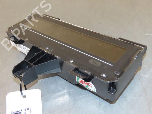 Used Instrument cluster RENAULT ZOE (BFM_) ZOE (92 hp) 27373550