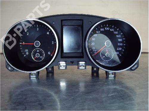 Used Instrument cluster VW GOLF VI (5K1) 1.6 TDI (105 hp) 9577813