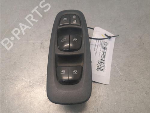 Left front window switch RENAULT KADJAR (HA_, HL_) 1.6 dCi 130 (HLA4) | BP29985858I27 - Image 3