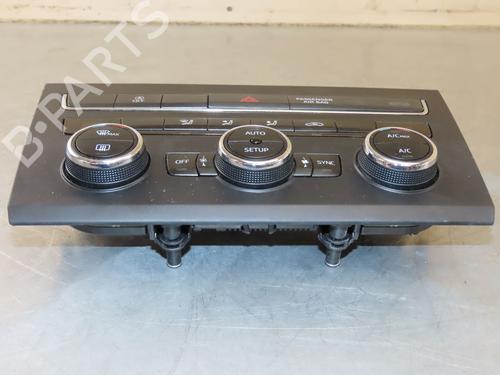 Used Climate control SEAT LEON (5F1) 1.2 TSI (110 hp) 18953403