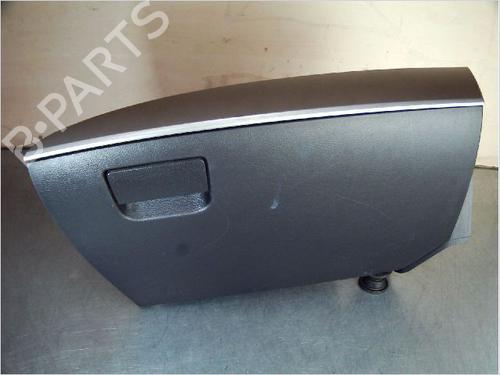 Vano posta oggetti MAZDA 3 (BL) 1.6 MZR (BL14) (105 hp) 10714139