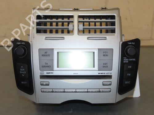 Bilradio TOYOTA YARIS (_P9_) 1.0 VVT-i (KSP90_, KSP90R) | BP29739403E6 