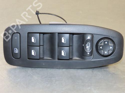 Used Left front window switch PEUGEOT 208 I (CA_, CC_) 1.2 PureTech 82 (82 hp) 22367298