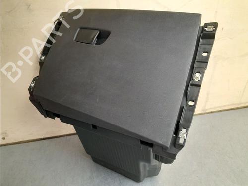 Dashboardkastje RENAULT CLIO V (B7_) 1.5 Blue dCi 85 (B7AG) (86 hp) 15377874