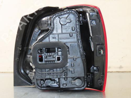 Left taillight VW POLO V (6R1, 6C1) 1.2 TSI 16V | BP31747881C34 