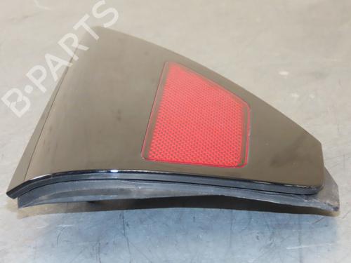 Rear bumper right light TESLA MODEL Y (5YJY) EV All-wheel Drive | BP26310627C82 - Image 2