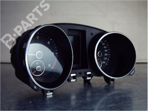 Instrument cluster VW GOLF VI (5K1) 1.6 TDI | BP9577813C47 