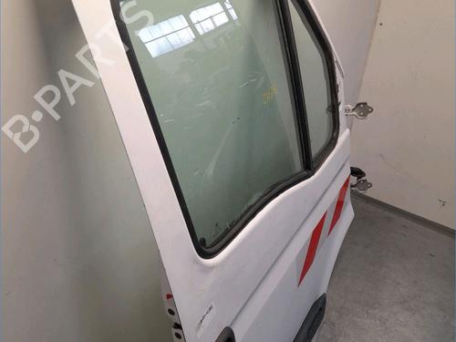 Right front door RENAULT MASTER II Van (FD) 2.5 dCi 120 (FD0M, FD0U, FD0W, FD2M, FD2W, FD3M, FD3U,... | BP16740190C3 