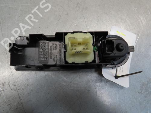 Left front window switch RENAULT CLIO IV (BH_) 1.2 16V | BP25777681I27 