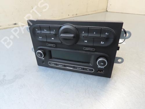 Radio RENAULT TWINGO III (BCM_, BCA_) 0.9 TCe 90 (BCM9, BCM2) | BP25014233E6 