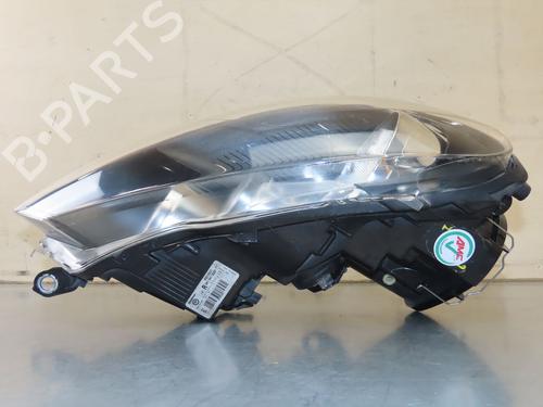 Right headlight VW GOLF VI (5K1) 1.6 TDI | BP27267448C29