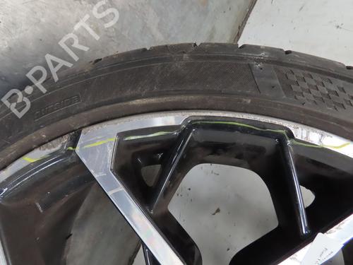 rim-renault-megane-iv-hatchback-b9amn_-2015-34356827 main image