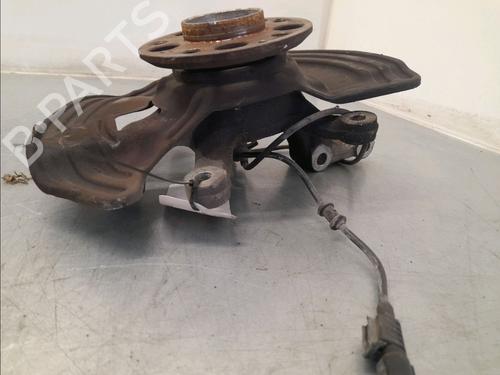 Used Right front steering knuckle MERCEDES-BENZ A-CLASS (W176) A 200 CDI / d 4-matic (176.002) (136 hp) 30116953
