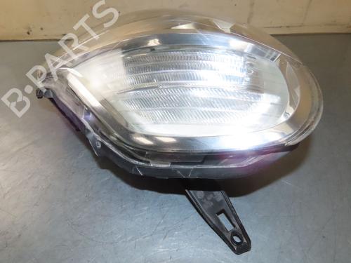 Højre forlygte RENAULT MODUS / GRAND MODUS (F/JP0_) 1.5 dCi (FP0F, JP0F) (86 hp) 30980442