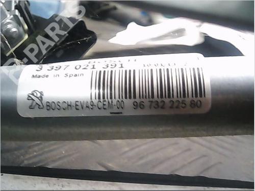 Front wiper motor PEUGEOT 208 I (CA_, CC_) 1.6 HDi | BP9404952M29 