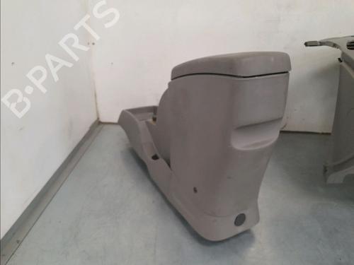 Used Dashboard RENAULT KANGOO Express (FW0/1_) 1.5 dCi 85 (FW0K, FW0L, FW0B) (86 hp) 11921163