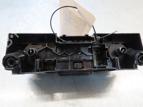 Used Climate control SKODA FABIA III (NJ3) 1.2 TSI (90 hp) 29415028