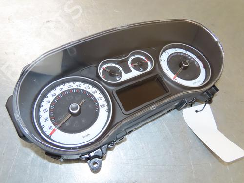 Used Instrument cluster FIAT 500L (351_, 352_) 1.4 (199LYB1B) (95 hp) 25014232