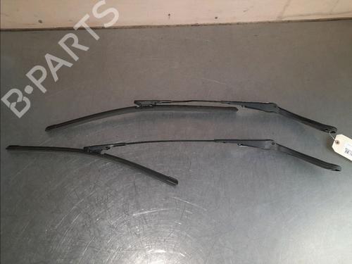 Front windshield wiper arm BMW 1 (F20) 116 d | BP14858100C143