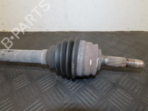 Transmisión delantera derecha PEUGEOT 208 I (CA_, CC_) 1.2 VTi 68 / PureTech 68 (68 hp) 32354572