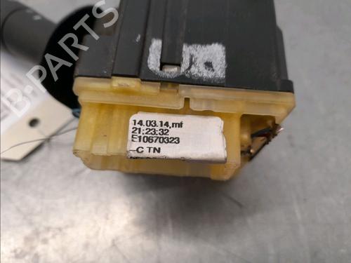 steering-column-stalk-renault-captur-i-j5_-h5_-2013-32333106 main image