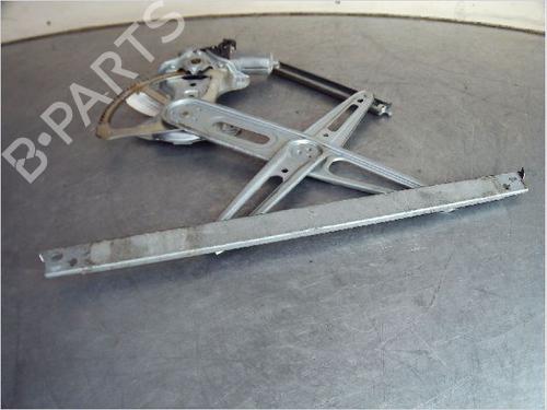 Used Front left window mechanism TOYOTA YARIS (_P13_) 1.4 D (NLP130_, NLP130) (90 hp) 10690786