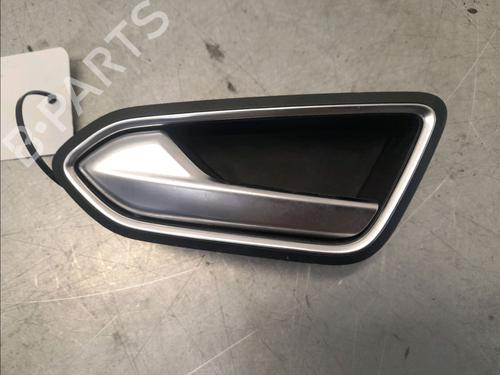 front-left-interior-door-handle-renault-captur-ii-hf_-2020-29963276 main image