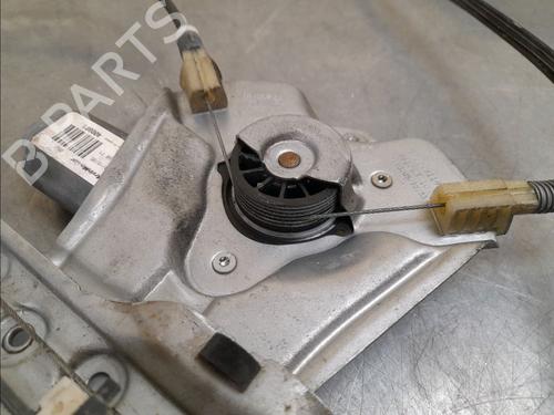 Used Front right window mechanism RENAULT CLIO III (BR0/1, CR0/1) 1.5 dCi (BR17, CR17) (86 hp) 14945486