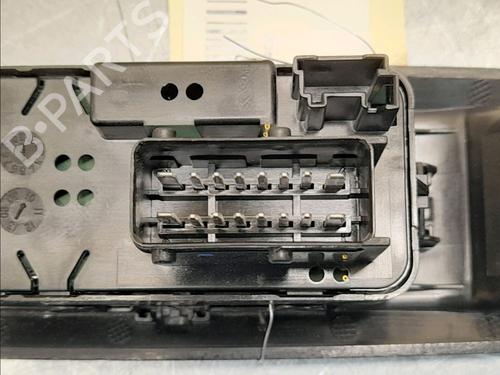 Used Left front window switch CITROËN DS3 (SA_) 1.6 HDi 110 (112 hp) 11516811