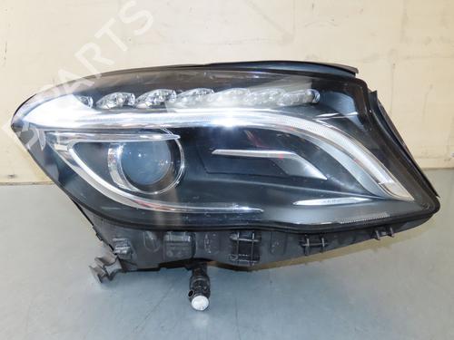 Used Right headlight MERCEDES-BENZ GLA-CLASS (X156) GLA 200 CDI / d (156.908) (136 hp) 30366582