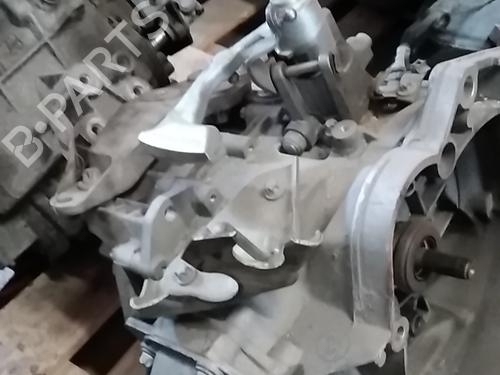 Used Gearbox OPEL CORSA D (S07) 1.3 CDTI (L08, L68) (75 hp) 23157989