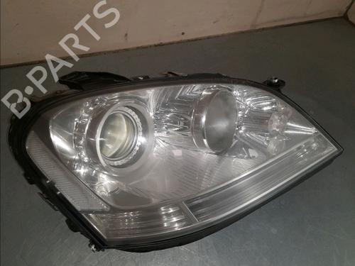 Right headlight MERCEDES-BENZ M-CLASS (W164) ML 320 CDI 4-matic (164.122) | BP12431481C29 