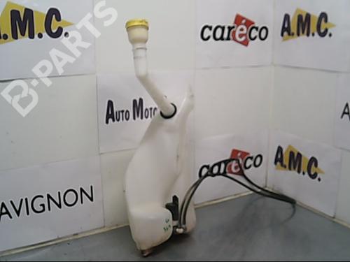 Used Windscreen washer tank RENAULT MEGANE III Hatchback (BZ0/1_, B3_) 1.5 dCi (106 hp) 9402858