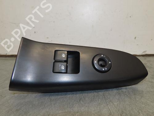 Left front window switch KIA PRO CEE'D (ED) 1.6 CRDi 115 | BP19089305I27