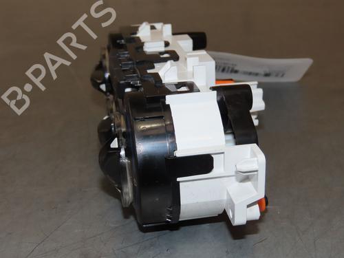 Climate control PEUGEOT 208 I (CA_, CC_) 1.2 VTI 82 | BP29846459I5