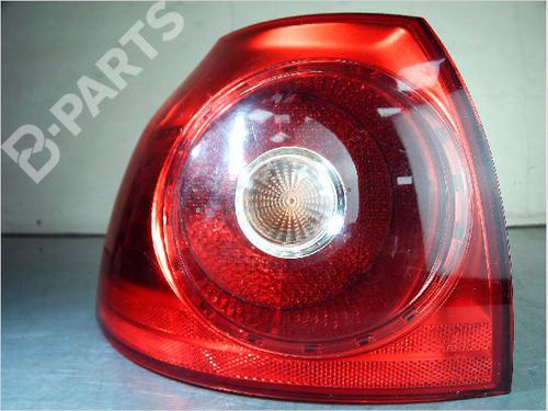 Used Left taillight VW GOLF V (1K1) 1.9 TDI (105 hp) 10906919