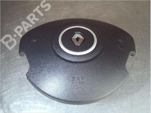 Used Driver airbag RENAULT CLIO III (BR0/1, CR0/1) 1.5 dCi (BR17, CR17) (86 hp) 10225413