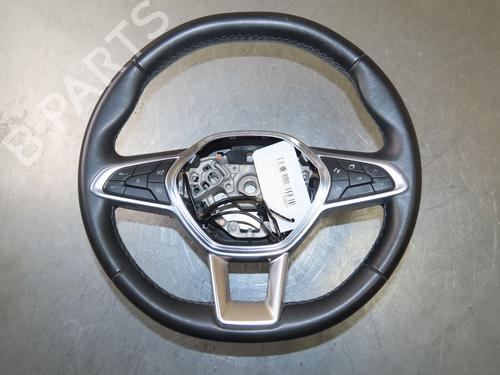 Used Steering wheel RENAULT CLIO V (B7_) 1.0 TCe 100 (B7MT) (101 hp) 22366318