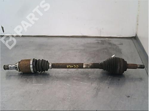 Aandrijfas links voor DACIA SANDERO II 1.2 (73 hp) 9584789