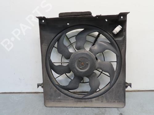 Radiator fan HYUNDAI i30 Estate (FD) 1.6 CRDi | BP18662944M35 