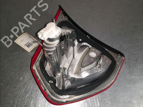 Used Left tailgate light Left tailgate light 11188201 11188201