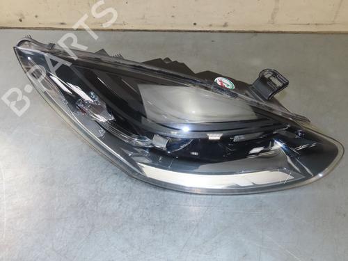 Used Right headlight Right headlight RENAULT MEGANE III Coupe (DZ0/1_) 1.9 dCi (DZ0N, DZ0J, DZ1J, DZ1K) (131 hp) 33132276 33132276
