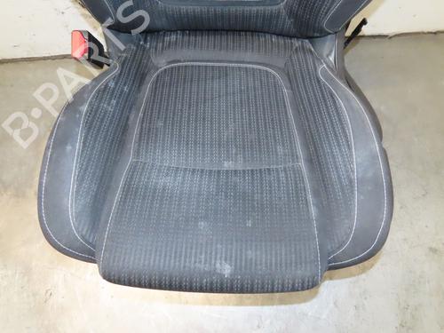 Left front seat RENAULT MEGANE IV Hatchback (B9A/M/N_) 1.2 TCe 130 (B9MR) | BP39518970C15 - Image 2