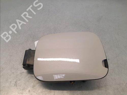 Klapa wlewu paliwa CITROËN C3 III (SX) 1.2 THP 110 (SXHNPS, SXHNZT, SXHNZ6) | BP29985711C131 