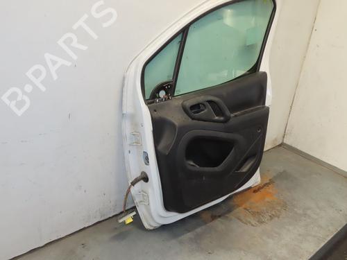 Used Right front door Right front door 38341523 38341523