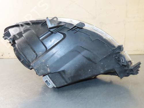 Used Right headlight Right headlight PEUGEOT BOXER Van 2.2 HDi 120 (120 hp) 22367758 22367758