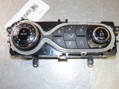 Climate control RENAULT ZOE (BFM_) ZOE | BP25885136I5 