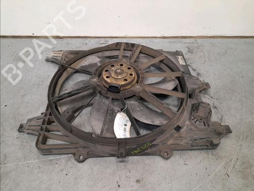 Used Radiator fan RENAULT CLIO II (BB_, CB_) 1.4 16V (B/CB0P, BB13) (98 hp) 23157937